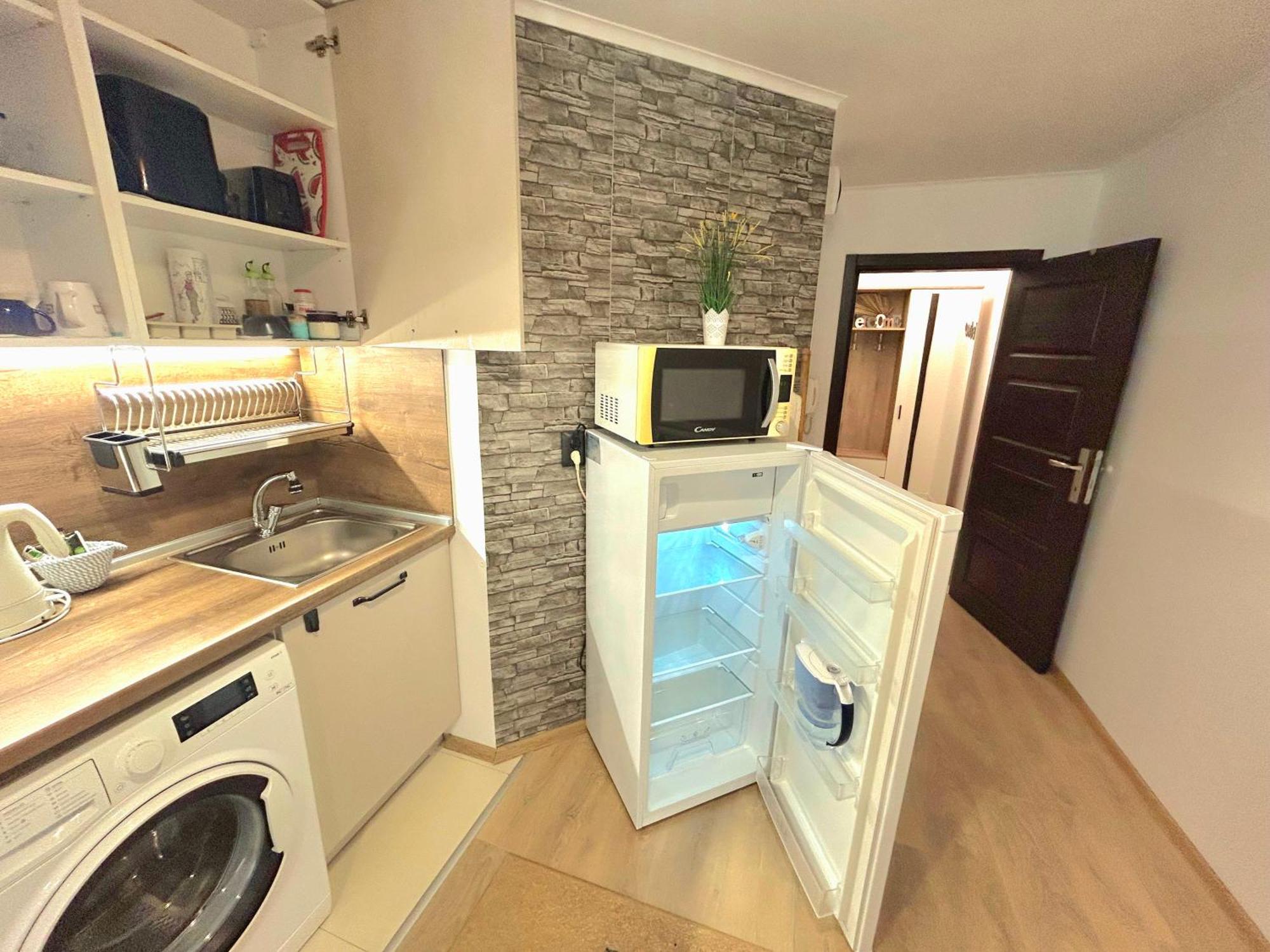 Aloha Apartment Burgas Bagian luar foto